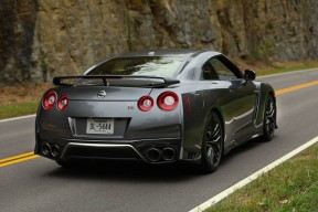 MILANSPORT入口-俱乐部年终总结发布全面评估过去一年的发展成果，俱乐部期末总结