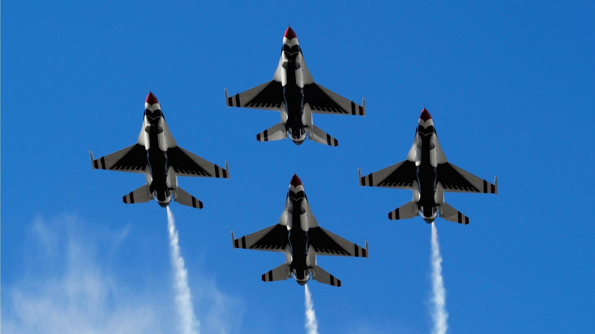 青年才俊:实力派新星在赛场上的闪耀表现,青年才俊 百度百科