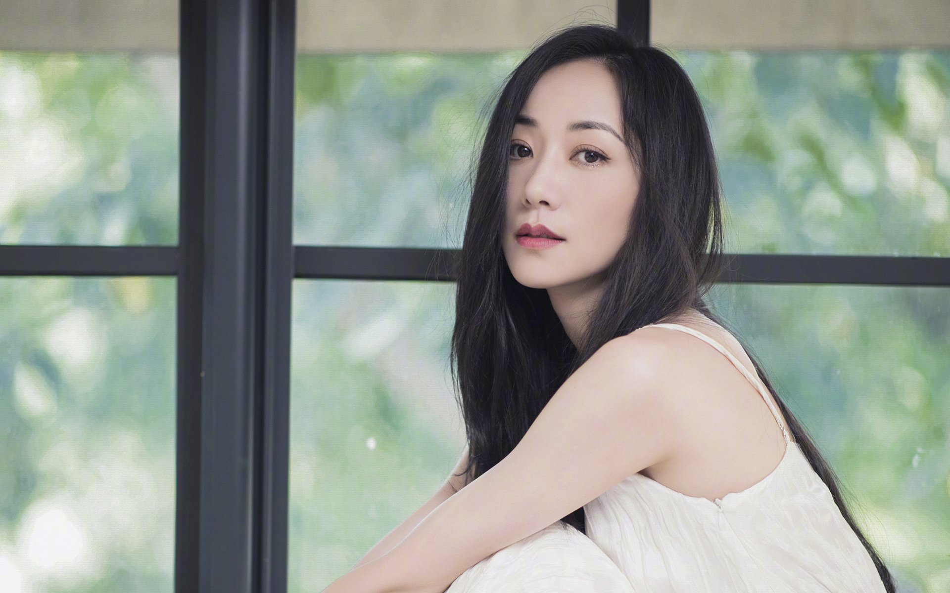 决赛场地气候条件对比赛产生影响，场地设计中的气候条件